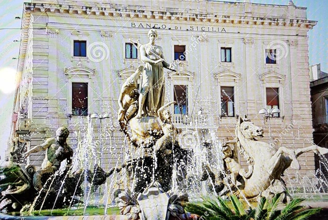 Villa A Casa Dei Miei Syracuse Exterior foto